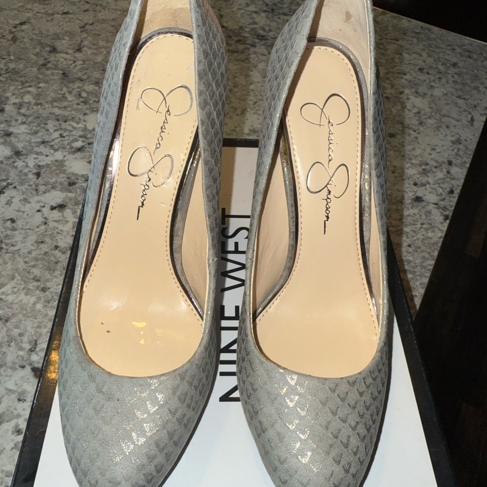Jessica Simpson Silver Patterned Heels - Picture 11 of 12